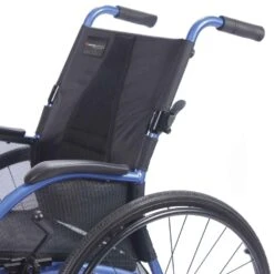 Strongback Comfort Rollstuhl, Ultraleichtgewicht Nur 11,2 Kg, SB 45cm (Medium), Steckachse Mit 24 Zoll Rädern, Inkl. Kippstützen, Bis 135 Kg 18 Strongback Comfort Rollstuhl, Ultraleichtgewicht Nur 11,2 Kg, SB 45cm (Medium), Steckachse Mit 24 Zoll Rädern, Inkl. Kippstützen, Bis 135 Kg -Coloplast Verkaufsgeschäft 07 strngbck 1 1 1