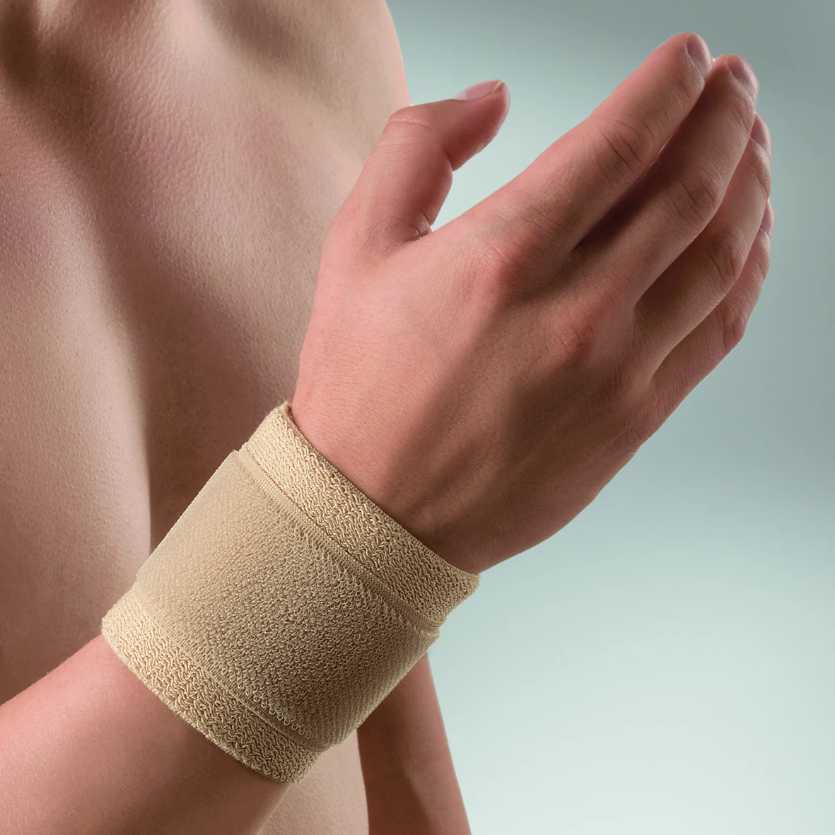 BORT ActiveColor® Handgelenkbandage 5 BORT ActiveColor® Handgelenkbandage – Bild 3