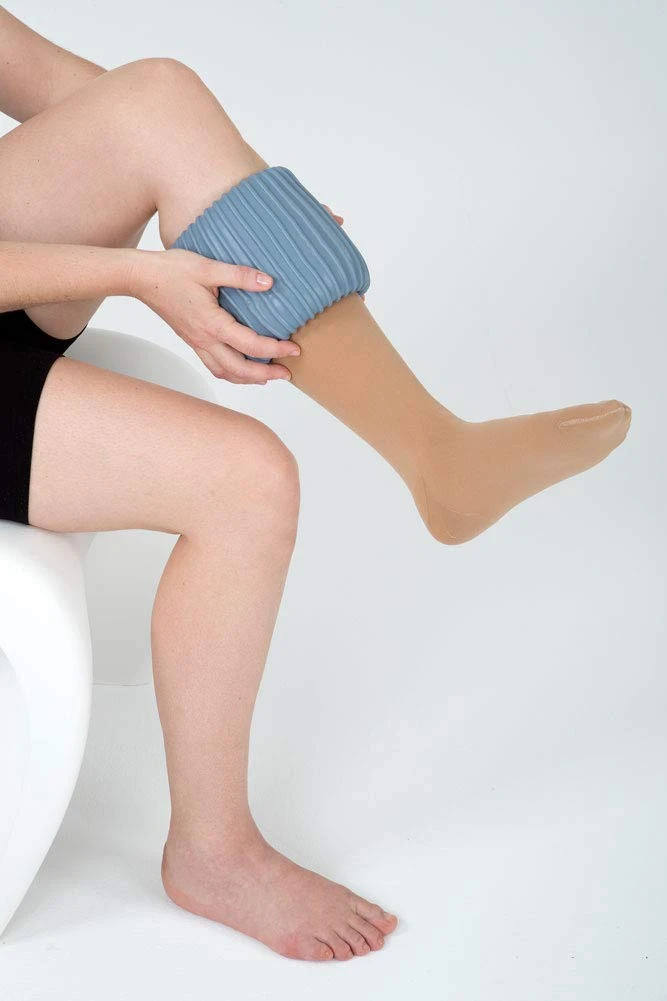 Doff N Donner (DND) Mit Cone Im Set An- Und Ausziehhilfe Für Medizinische Strümpfe, Neue Serie 7 Doff N Donner (DND) Mit Cone Im Set An- Und Ausziehhilfe Für Medizinische Strümpfe, Neue Serie – Bild 5