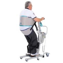 AKS Torneo Compact Aktivlifter, Patientenlifter, Aufrichten Und Bewegen Des Patienten (Transferieren, Umsetzen), Hohe Wendigkeit Auf Kleinster Fläche, Bis 150kg -Coloplast Verkaufsgeschäft AKS Torneo Compact 02