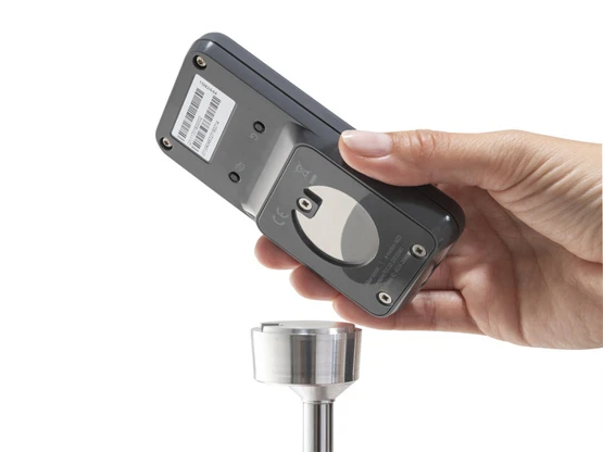 Halterung Für ECS-Fernbedienung, Zur Montage Am Rollstuhl Für Alber E-motion M25, ECS-Fernbedienung Wird Durch Speziellen Magnetmechanismus Automatisch Angedockt 3 Halterung Für ECS-Fernbedienung, Zur Montage Am Rollstuhl Für Alber E-motion M25, ECS-Fernbedienung Wird Durch Speziellen Magnetmechanismus Automatisch Angedockt