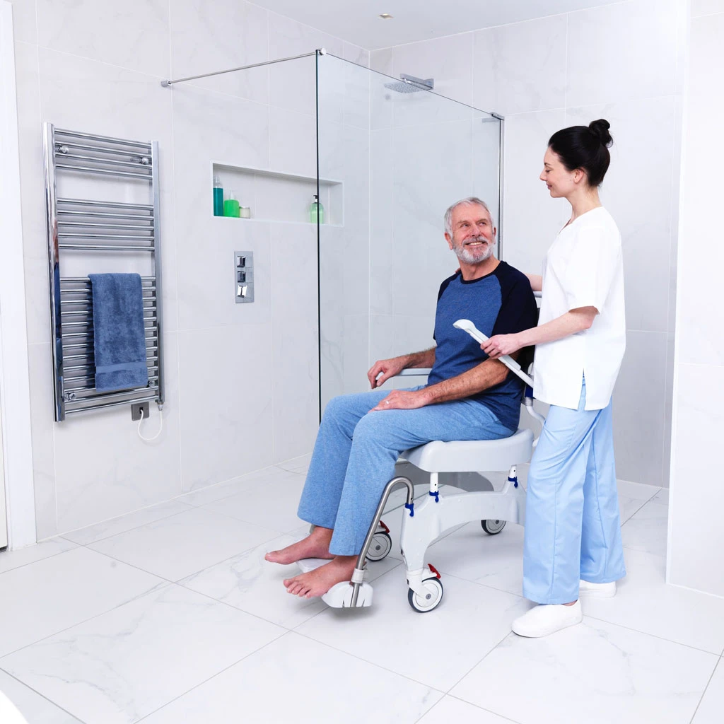 Aquatec Ocean Ergo-5 Dusch- Und Toilettenrollstuhl, 5" Räder Inkl. Feststeller, Schiebeversion, Inkl. Toilettentopf, Inkl. Softsitz, Bis 150kg 7 Aquatec Ocean Ergo-5 Dusch- Und Toilettenrollstuhl, 5" Räder Inkl. Feststeller, Schiebeversion, Inkl. Toilettentopf, Inkl. Softsitz, Bis 150kg – Bild 5