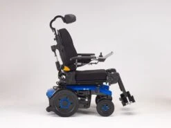 Invacare AVIVA RX40 HD Modulite Elektrorollstuhl (inkl. 120A Power-Modul) XL E-Rollstuhl Extra Breit Und Belastbar Bis 160kg 21 Invacare AVIVA RX40 HD Modulite Elektrorollstuhl (inkl. 120A Power-Modul) XL E-Rollstuhl Extra Breit Und Belastbar Bis 160kg -Coloplast Verkaufsgeschäft AVIVA RX40 MODULITE CV04 1 1 1