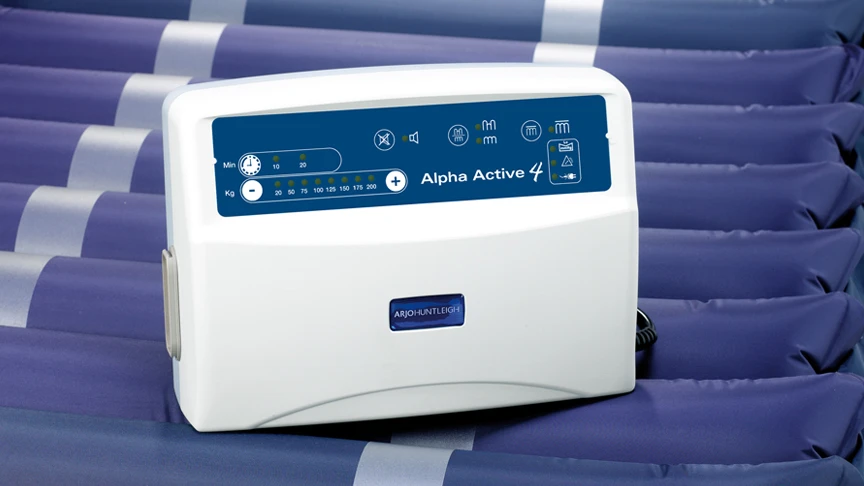 Arjo Alpha Active 4 Wechseldruckmatratze, Dekubitus-Therapie Bis Grad 4, Matratzenersatzsystem Komplett, Bis 200 Kg 6 Arjo Alpha Active 4 Wechseldruckmatratze, Dekubitus-Therapie Bis Grad 4, Matratzenersatzsystem Komplett, Bis 200 Kg – Bild 4