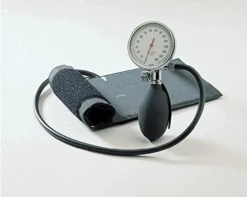 Boso Solid Blutdruckmessgerät, Skala 60mm, Mit XL-Klettmanschette 33 - 41 Cm, Etui, Schwarz -Coloplast Verkaufsgeschäft BOS Solid 02 2