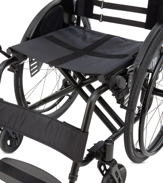 Bischoff & Bischoff BX 11 Adaptivrollstuhl, Faltbar, Anpassrücken, Wahlweise Beinstützen Fest/abschwenkbar, Bis 135 Kg 8 Bischoff & Bischoff BX 11 Adaptivrollstuhl, Faltbar, Anpassrücken, Wahlweise Beinstützen Fest/abschwenkbar, Bis 135 Kg – Bild 6