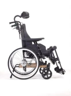 Invacare Rea Clematis PRO (neue Serie) Multifunktionsrollstuhl, Pflegerollstuhl Gepolstert, Bequem Und Leicht Fahrbar, Bis 135kg -Coloplast Verkaufsgeschäft Clemaits Pro 07