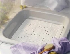 Dusch-Einlage Antirutsch, Sicherheits Duschmatte Mit Sauger, Rutschhemmend, Hautsympatisch, Hochwertiger Softschaum, Pflegeleicht, Weiss, 55x55cm