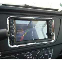 E-MICAN Leichtkraft-Elektrofahrzeug, 100% E-Auto, Als 45 Oder 80 Km/h Version, AGM Oder Lithium Akku, Auto An Jeder Normalen Steckdose Aufladbar -Coloplast Verkaufsgeschäft E MICAN Leichtkraft Elektrofahrzeug im Inneren virtueller Spiegel