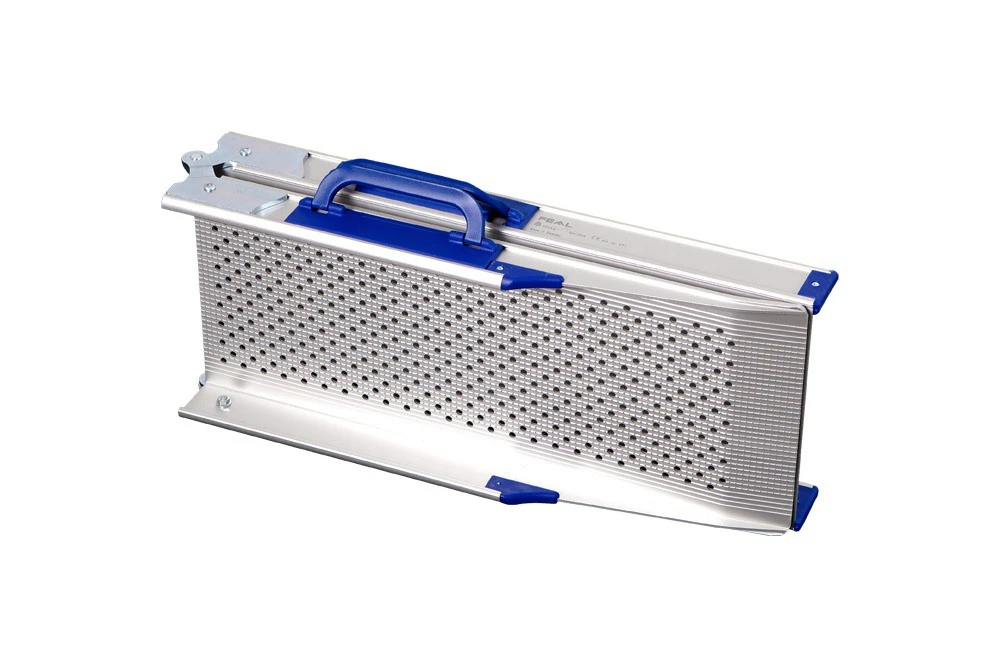 Feal PerfoLight Rampe Klappbar 200cm Etac Faltrampe, Paar, Bis 300kg Belastbar 4 Feal PerfoLight Rampe Klappbar 200cm Etac Faltrampe, Paar, Bis 300kg Belastbar – Bild 2