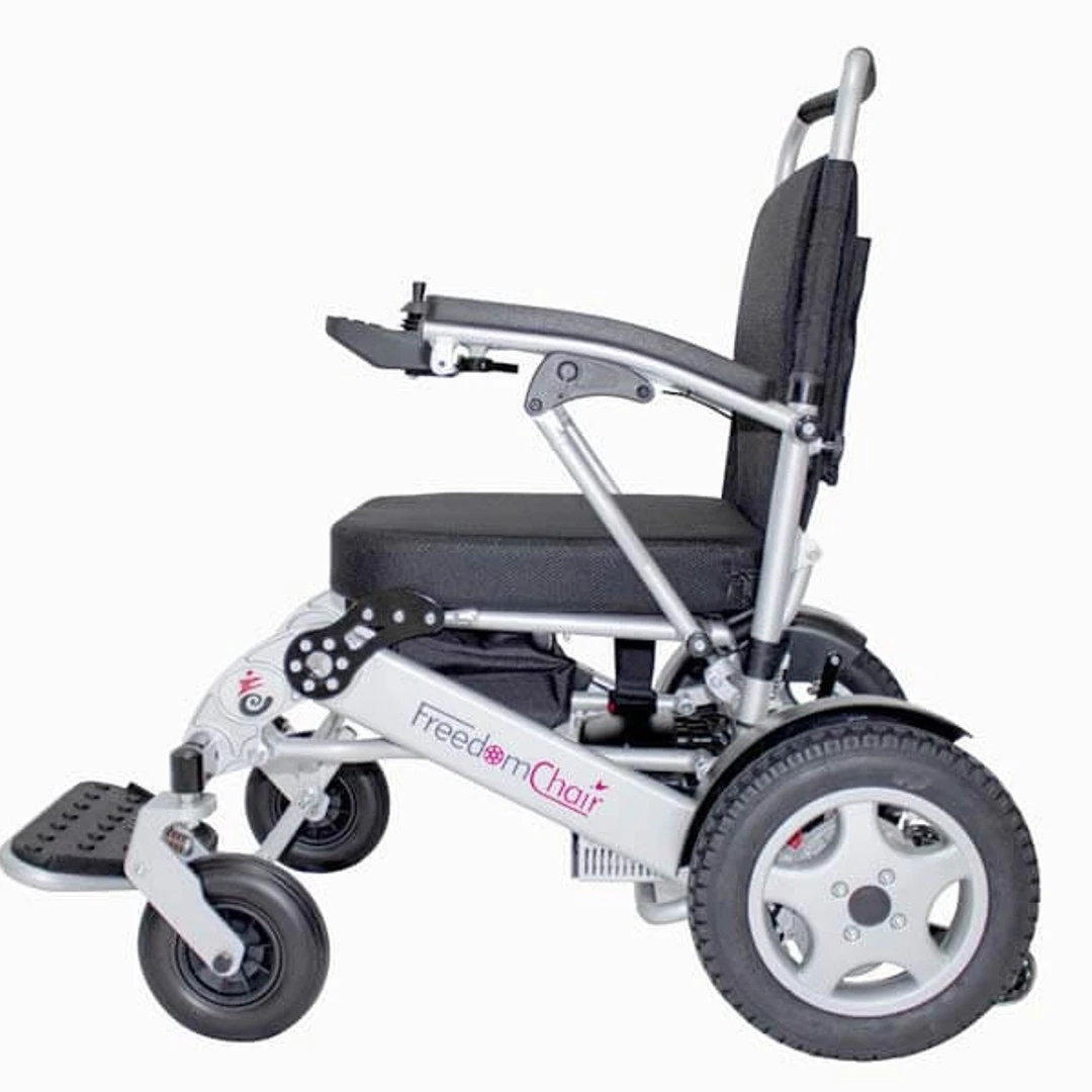 FreedomChair DE08L, Der Teilbare Elektrorollstuhl, Faltbar, Sehr Stabil Bis 160kg, Körpergröße 160-190cm, Einzelnen Teile Wiegen Nur 16 Bzw. 14 Kg 7 FreedomChair DE08L, Der Teilbare Elektrorollstuhl, Faltbar, Sehr Stabil Bis 160kg, Körpergröße 160-190cm, Einzelnen Teile Wiegen Nur 16 Bzw. 14 Kg – Bild 5