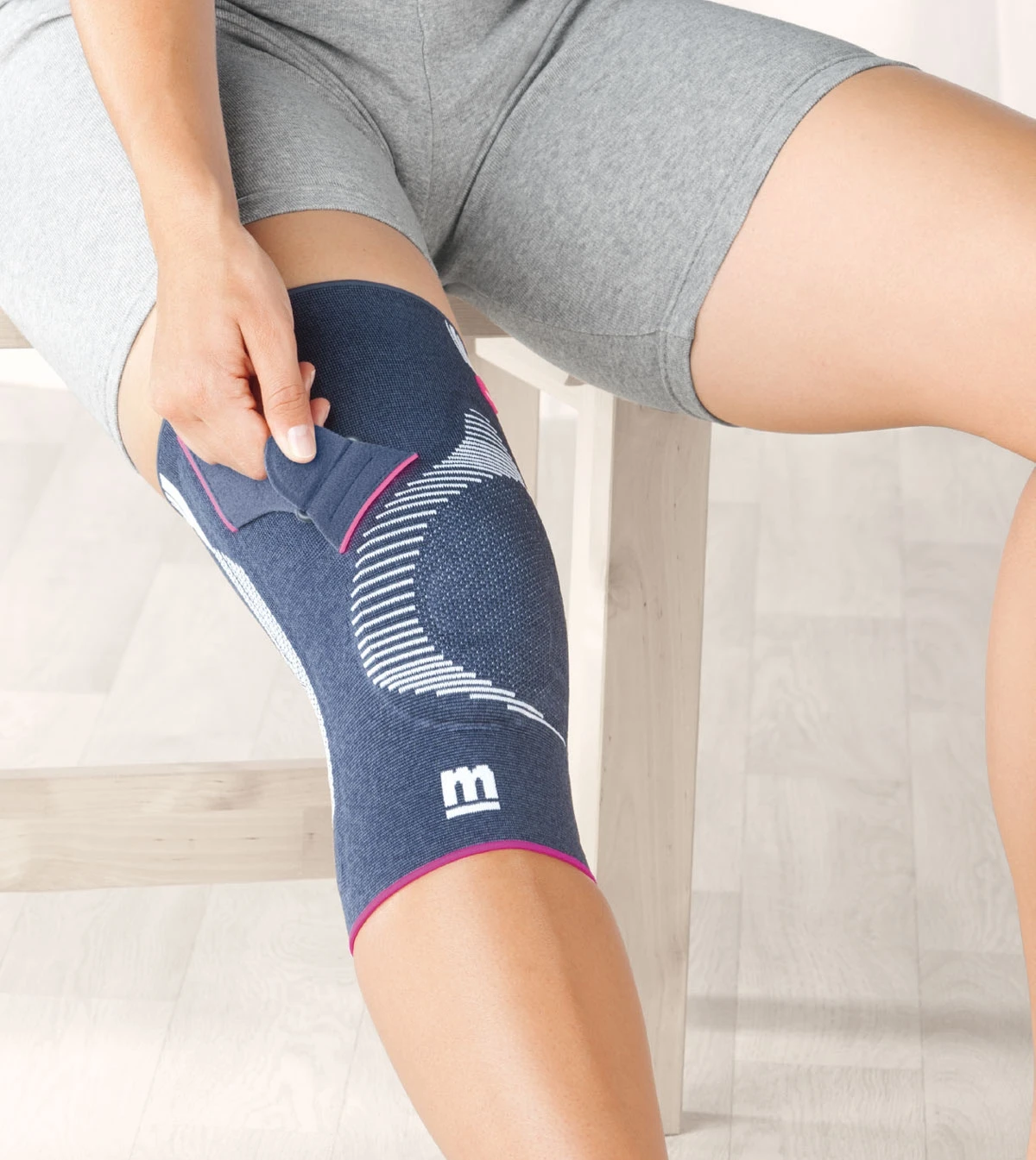 Genumedi PT Kniebandage Von Medi, Für Eine Patella Im Gleichgewicht, Sichere Führung Der Kniescheibe 4 Genumedi PT Kniebandage Von Medi, Für Eine Patella Im Gleichgewicht, Sichere Führung Der Kniescheibe – Bild 2