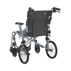 ICON 35 Ultra Lite BX-45-14 Rollstuhl, Schiebeversion 14"-Räder, Leichtgewichts-Transportrollstuhl Aus Aluminium, SB45cm, Inkl. Druckbremse, Inkl. Begleiterbremse, Inkl. Kippstützen, Ab 8.2kg -Coloplast Verkaufsgeschäft ICON 35 BX 14 Rollstuhl 3