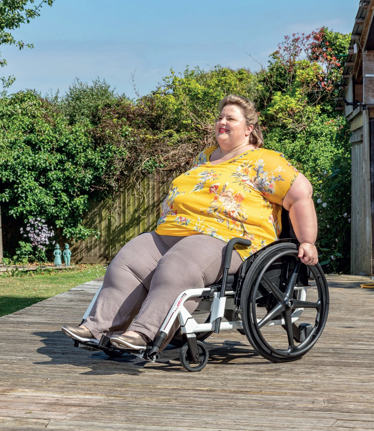 Invacare Action AMPLA XXL Rollstuhl Bis 300kg, Multifunktional, Für Damen Und Herren, Passierhilfe, Umsetzhilfe, Sitzkissen, Abklapprücken Mit Polster, (Sonderbau SB 50-75cm) Jetzt Anfragen 4 Invacare Action AMPLA XXL Rollstuhl Bis 300kg, Multifunktional, Für Damen Und Herren, Passierhilfe, Umsetzhilfe, Sitzkissen, Abklapprücken Mit Polster, (Sonderbau SB 50-75cm) Jetzt Anfragen – Bild 2