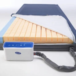 Invacare Softform Active 2 Rx, Anti-Dekubitus-Matratze, Hybrid-System, Wechseldruck & Weichlagerung In Einem System, Auch Für Bauchlage, Lagerung Hygienisch Und Ohne Druck, Bis Grad 4, Bis 247 Kg