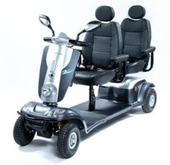 Kymco Tandem Elektromobil 2-Sitzer, 12 Km/h Elektroscooter, Doppelsitzer Bis 200kg Belastbarkeit, 12 Km/h Inkl. TÜV Gutachten 8 Kymco Tandem Elektromobil 2-Sitzer, 12 Km/h Elektroscooter, Doppelsitzer Bis 200kg Belastbarkeit, 12 Km/h Inkl. TÜV Gutachten -Coloplast Verkaufsgeschäft Kymco Tandem Elektromobil