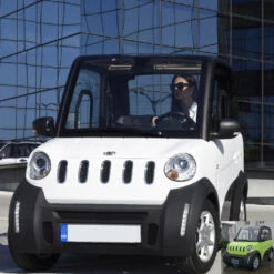 E-MICAN Leichtkraft-Elektrofahrzeug, 100% E-Auto, Als 45 Oder 80 Km/h Version, AGM Oder Lithium Akku, Auto An Jeder Normalen Steckdose Aufladbar