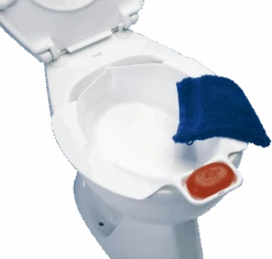 Einsatz-Bidet Mit Seifenablage Zur Einfachen Anwendung Im Toilettenbecken