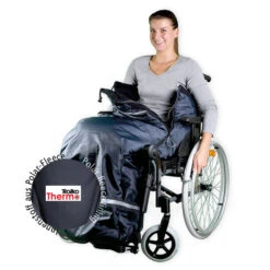 Thermo Rollstuhl Schlupfsack, Gr. M Für Erwachsene Bis Größe 170cm, Innenfutter Polar-Fleece, Wasserabweisendes Außenmaterial 12 Thermo Rollstuhl Schlupfsack, Gr. M Für Erwachsene Bis Größe 170cm, Innenfutter Polar-Fleece, Wasserabweisendes Außenmaterial -Coloplast Verkaufsgeschäft Rolko Thermo Schlupfsack 03
