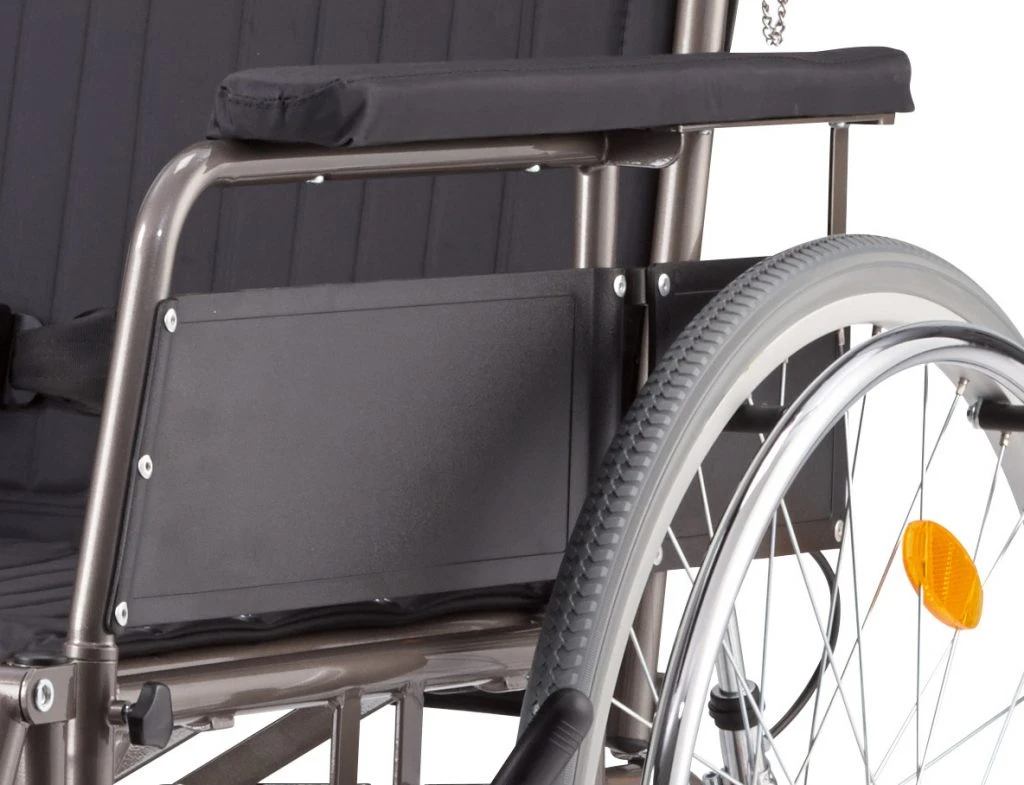 Bischoff & Bischoff S-VR Multifunktionsrollstuhl, Der Einfache & Faltbare Pflegerollstuhl, Bis 120kg 6 Bischoff & Bischoff S-VR Multifunktionsrollstuhl, Der Einfache & Faltbare Pflegerollstuhl, Bis 120kg – Bild 4