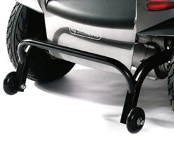 Sterling S425 12 Km/h Elektromobil (E-Scooter), Schwarz-metallic, SunriseMedical E-Mobil, Der Kompakte Outdoor Scooter Bis 150kg 14 Sterling S425 12 Km/h Elektromobil (E-Scooter), Schwarz-metallic, SunriseMedical E-Mobil, Der Kompakte Outdoor Scooter Bis 150kg -Coloplast Verkaufsgeschäft S700 Stuetzraeder