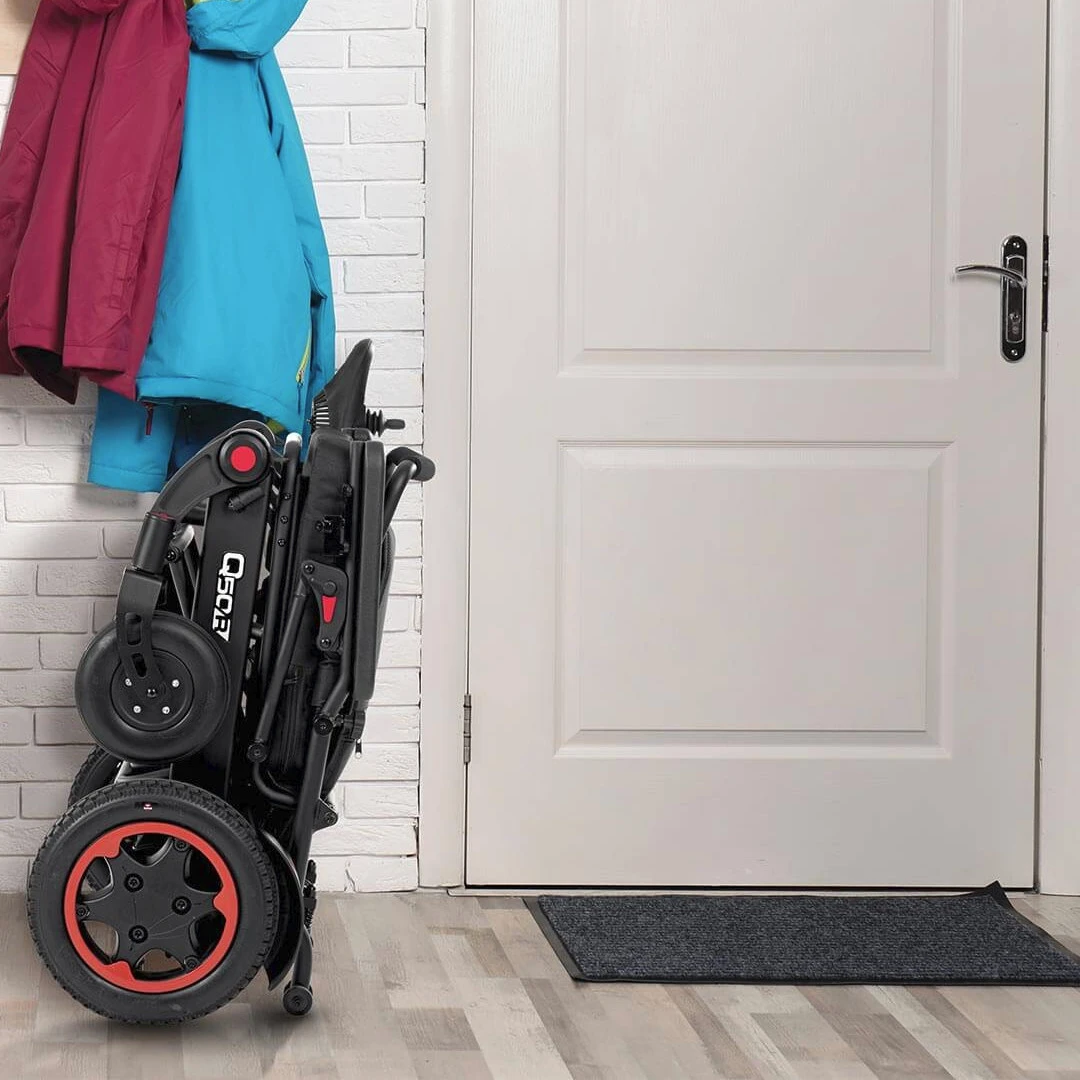 Q50R Elektrorollstuhl Faltbar, überall Hinfahren, überall Verstauen, Sehr Wendig Und Schmal 5 Q50R Elektrorollstuhl Faltbar, überall Hinfahren, überall Verstauen, Sehr Wendig Und Schmal – Bild 3