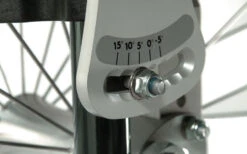 SOPUR Easy 160i Aktiv-Rollstuhl Faltbar, Multifunktionell, Hochwertige Verarbeitung, Abnehm- Und Wegschwenkbarer Fußrasten, Ab 13,1kg (Preis Grundmodell Ohne Zubehör/Optionen) 9 SOPUR Easy 160i Aktiv-Rollstuhl Faltbar, Multifunktionell, Hochwertige Verarbeitung, Abnehm- Und Wegschwenkbarer Fußrasten, Ab 13,1kg (Preis Grundmodell Ohne Zubehör/Optionen) -Coloplast Verkaufsgeschäft Sopur Easy 160i 01