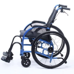 Strongback Comfort Rollstuhl, Ultraleichtgewicht Nur 11,2 Kg, SB 50cm (Large), Steckachse Mit 24 Zoll Rädern, Inkl. Kippstützen, Bis 135 Kg 34 Strongback Comfort Rollstuhl, Ultraleichtgewicht Nur 11,2 Kg, SB 50cm (Large), Steckachse Mit 24 Zoll Rädern, Inkl. Kippstützen, Bis 135 Kg -Coloplast Verkaufsgeschäft Strongback Rollstuhl TBB