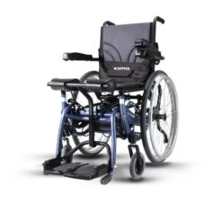 Karma SME 2in1 Manueller Aktiv-Rollstuhl Mit Integrierter Stehfunktion, Elektrische Stehfunktion Per Handschalter, Stehen Für Rollstuhlfahrer Bis 120kg -Coloplast Verkaufsgeschäft TW SME 1050x960 side 2 1