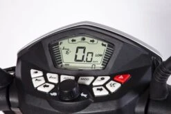 Kymco Texel Elektromobil, 15 Kmh, Scooter (Blau), Vollfederung -Coloplast Verkaufsgeschäft Texel Cockpit 01