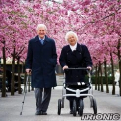 Veloped Rollator Tour 12er M (Körpergröße 150-189cm Griffhöhe 75-95cm) Schwarz/reflex/rot -Coloplast Verkaufsgeschäft Trionic Tour 12er M3