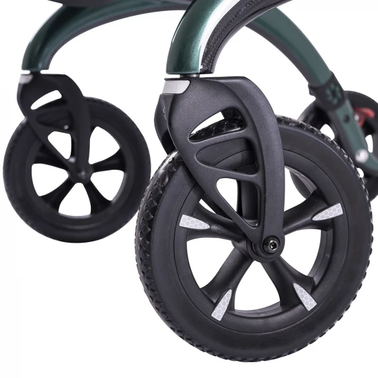 Saljol Carbon Rollator CR62, Matt Black Design, Super Leichtgewicht, Nur 5,8kg Gewicht, Belastbar Bis 150kg 8 Saljol Carbon Rollator CR62, Matt Black Design, Super Leichtgewicht, Nur 5,8kg Gewicht, Belastbar Bis 150kg – Bild 6