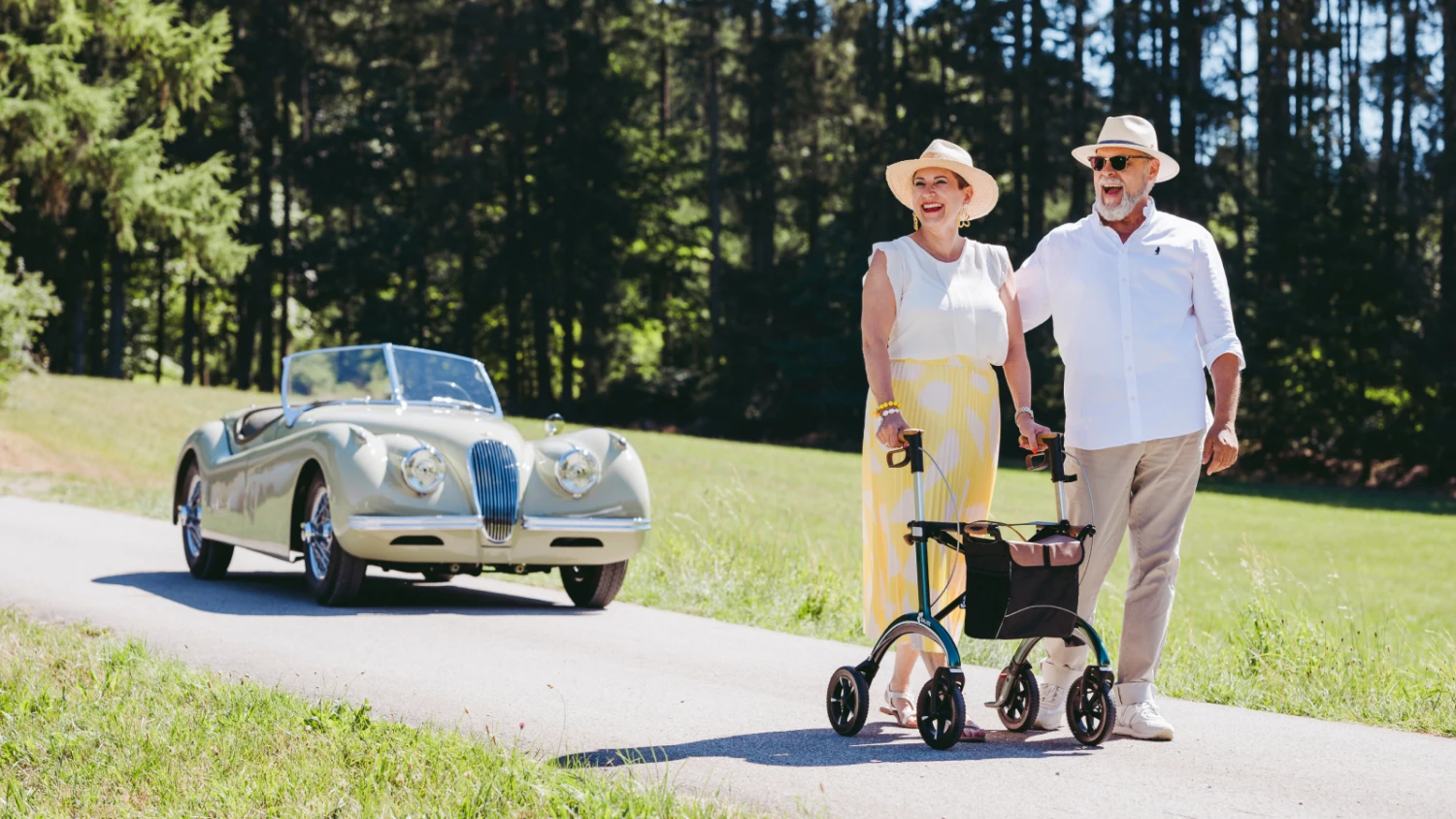 Saljol Carbon Rollator CR62, Matt Black Design, Super Leichtgewicht, Nur 5,8kg Gewicht, Belastbar Bis 150kg 10 Saljol Carbon Rollator CR62, Matt Black Design, Super Leichtgewicht, Nur 5,8kg Gewicht, Belastbar Bis 150kg – Bild 8