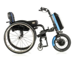 Empulse F55 Elektrischer Antrieb Für Ihren Rollstuhl, Das E-bike Für Rollstuhlfahrer, Zuggerät 6 Km/h Bis 110kg -Coloplast Verkaufsgeschäft empulse f55 14 tech sideview with wheelchair