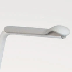 Supporter II Toilettenarmstützen, Mit Sitzbrille Und Deckel, Armlehnen Hochklappbar, Toilettenarmlehnen Für Ein Leichteres Hinsetzen Und Aufstehen Beim Toilettengang, Bis 150kg -Coloplast Verkaufsgeschäft etac 80303112 2 e