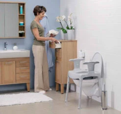 Toilettenstützgestell Swift Von Etac Mit Armlehnen Höhe 42-57cm -Coloplast Verkaufsgeschäft etac swift bad 1