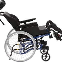 Alu Rehab Netti 4U CE Comfort Multifunktionsrollstuhl, Das Solide Einstiegsmodell Pflegerollstuhl, SB 40-45-50cm, Bis 135 Kg -Coloplast Verkaufsgeschäft netti 4u comfort ce adjust 1