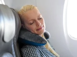 Sissel Buchi Soft Nackenhörnchen, Blau/grau, Visco-elastisch, Bequeme Reisekissen, Anschmiegsam Und Stützend Zugleich